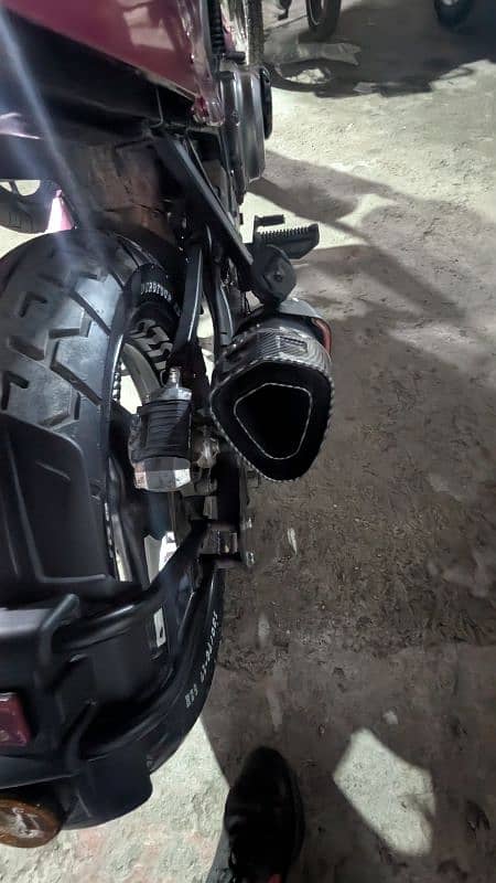 akrapovic long exhaust 1