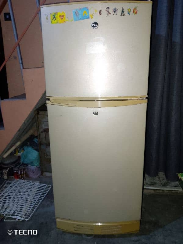 pel refrigerator medium size 0