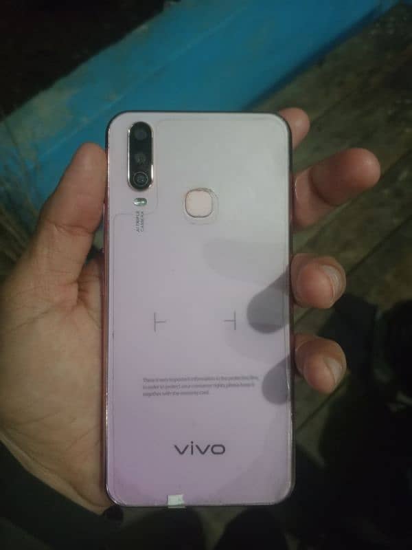 vivo y17 1