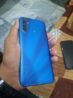 Realme 5i 4/64 with box (Exchange)