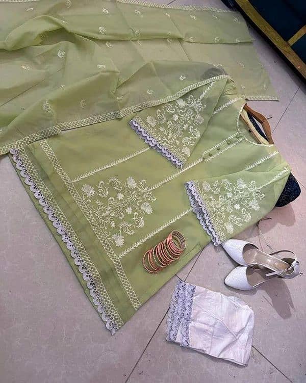 Elegant organza green embroided suit women's stitched 1