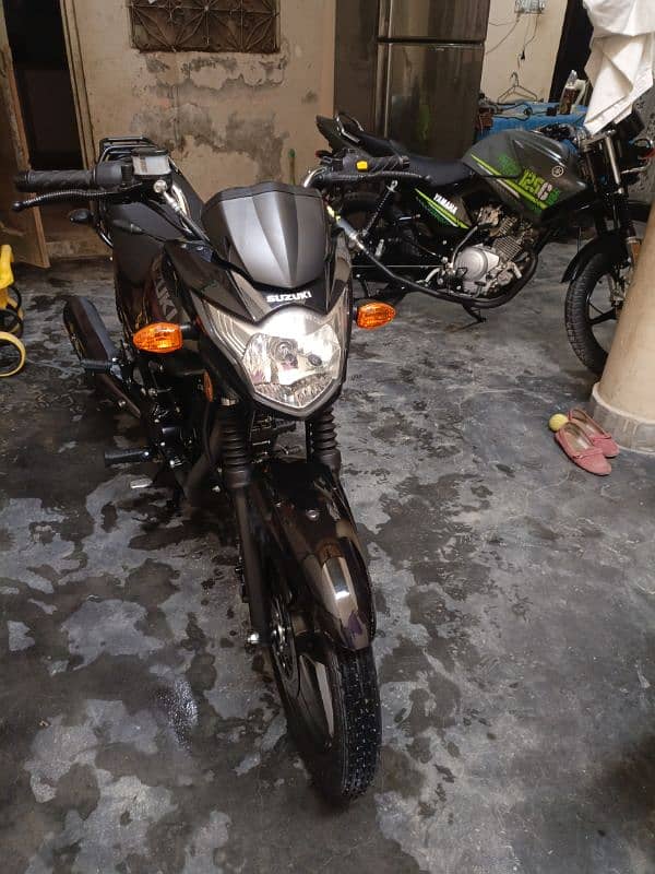 Suzuki GR. 150. purchage date. 30.12. 2023. registran date. 05.01. 2024. 1