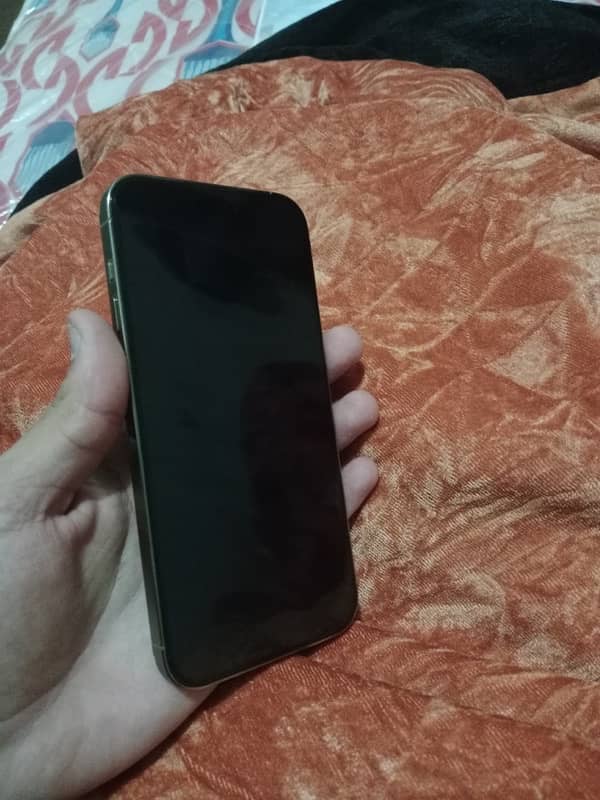 Iphone 14 Pro Max LLA 2