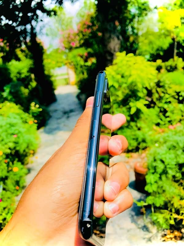 iPhone  xs 256gb NON PTA 7