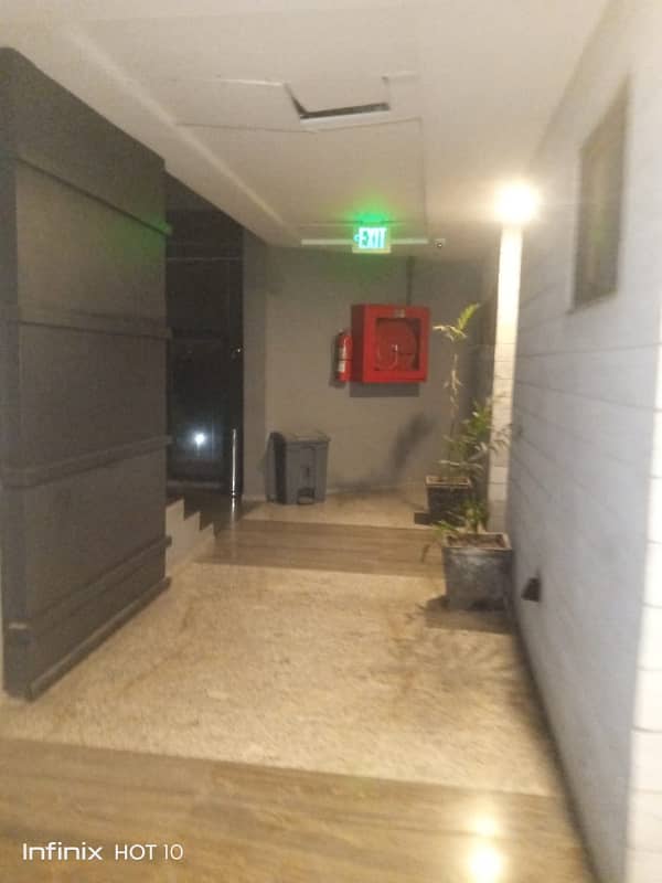 Office available for Rent in J-7 Mall Sector D-17 Islamabad 8