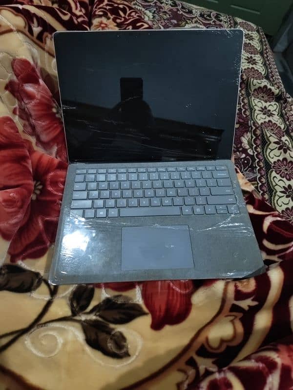 Microsoft Surface Book For sale Slim And  Smart 0