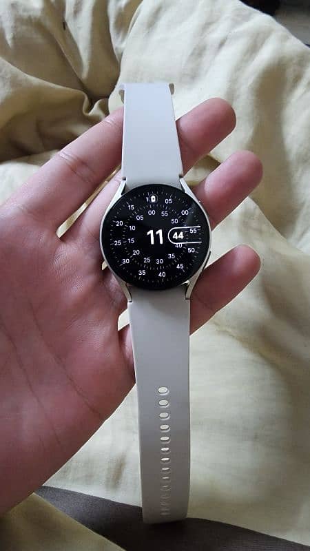 Samsung Galaxy Watch 6 2