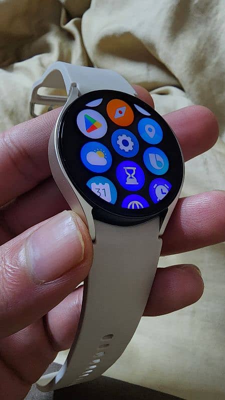 Samsung Galaxy Watch 6 9