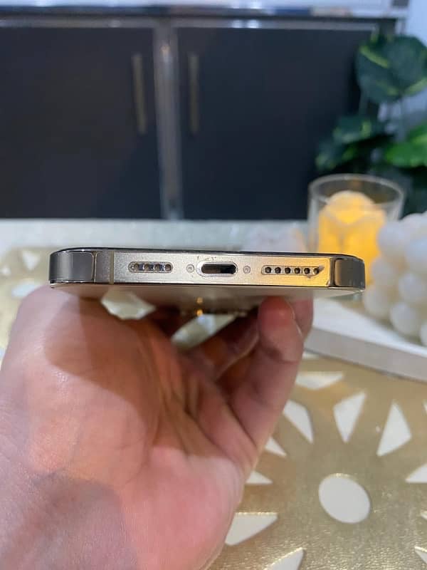 iPhone 14 Pro Max, Gold, 128gb, Non PTA, JV 7