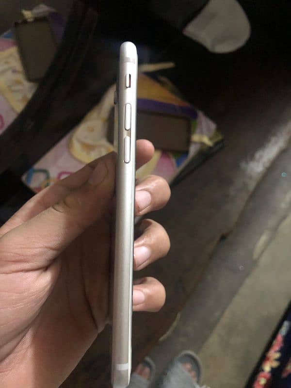 I want to sell iPhone 6 1