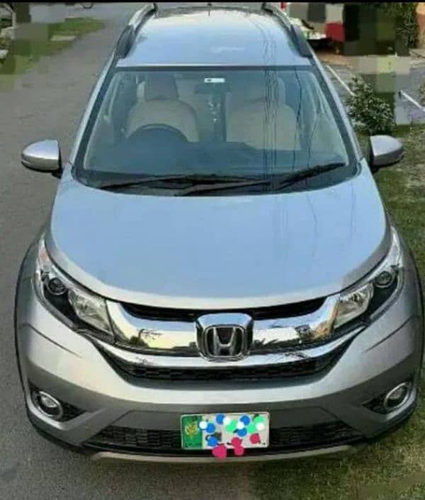 20 Lac only advance 4paid 110000/month Honda BR-V 2019 4