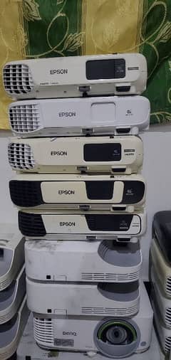 projectors for School and offices