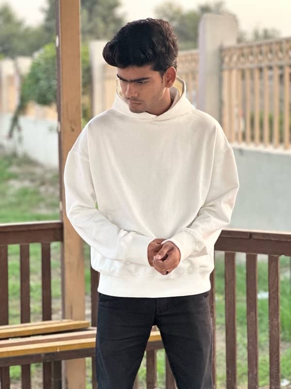 Relaxed Fit, Unmatched Comfort Stylish & Premium Oversized Hoodies 5