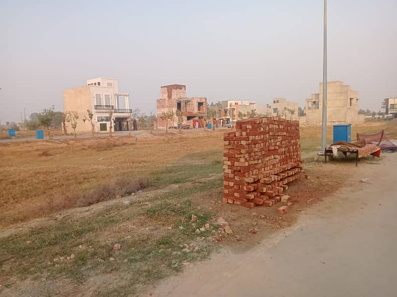 5 Marla Ready to Construct Plot in Bahria Orchard Olc Block A Extension 2