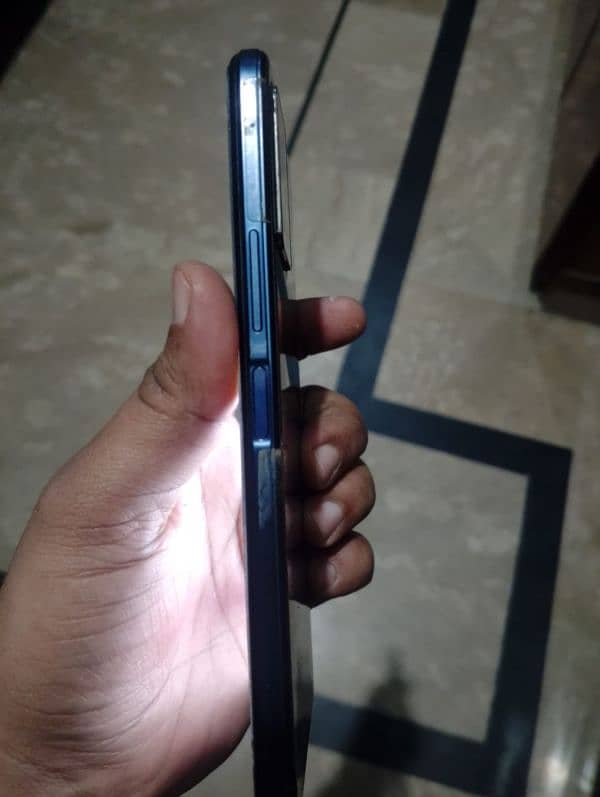 VIvo y21 T 6