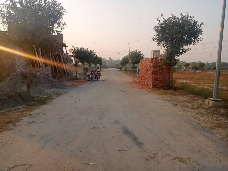 5 Marla Ready to Construct Plot in Bahria Orchard Low Cost Block H 2