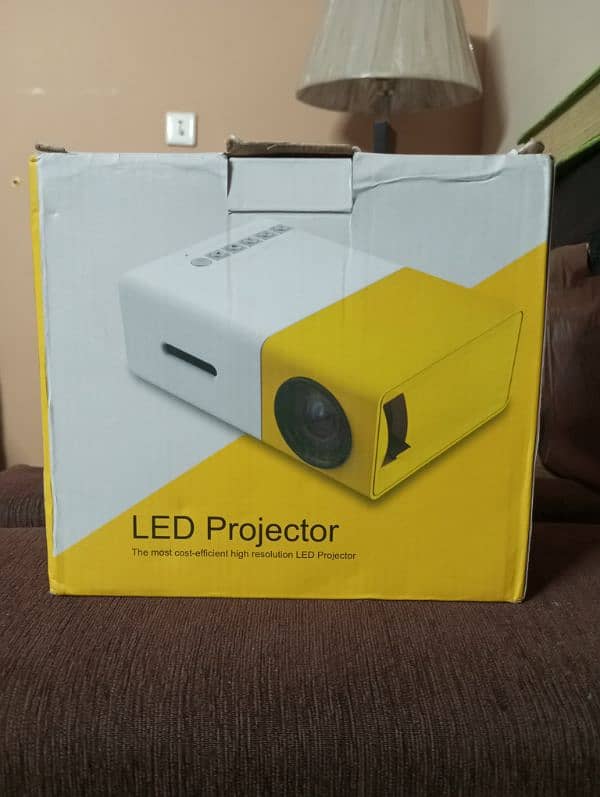 best mini projector 14