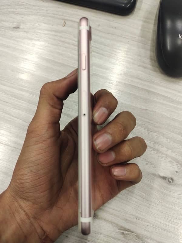 iphone 7 128gb pta approved 5