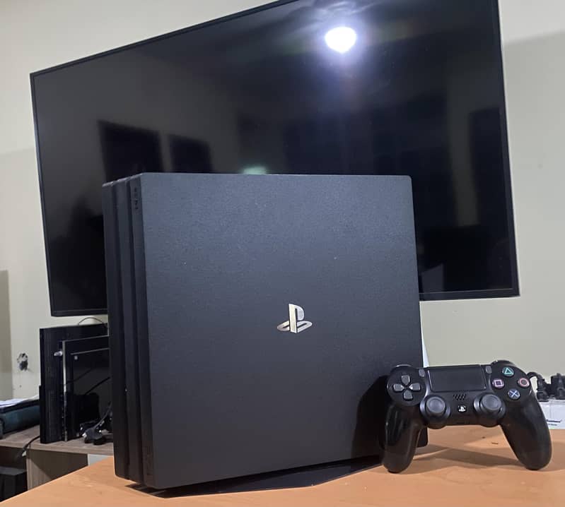 PS4 PRO 1Tb Jailbreak - Latest Series - with 15 Games 1