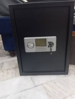 Security Locker with key