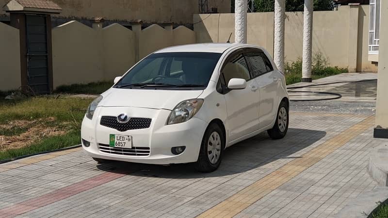 Toyota Vitz 2007 3