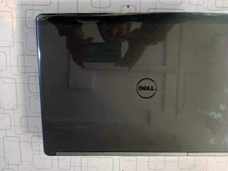 Sell Precision 7720 Intel Xeon 9th 8gb Graphic card 3