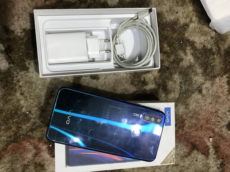 Vivo Y15 Complete Box with 2 paoch 7