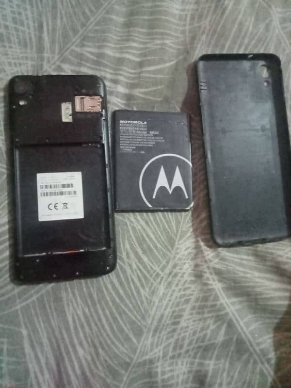 motorola mobile hai ,,NoN PTA,, 2