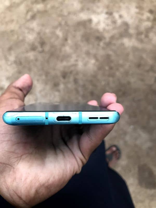 OnePlus 8 2