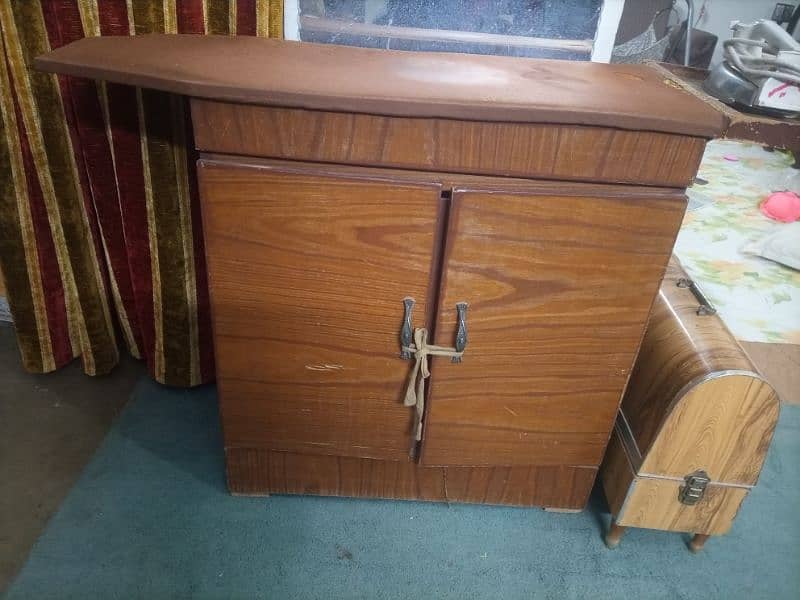 bed dressing table tv trolley and iron stand 5