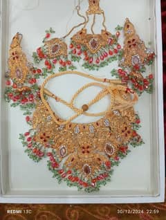 jewellery set for sale