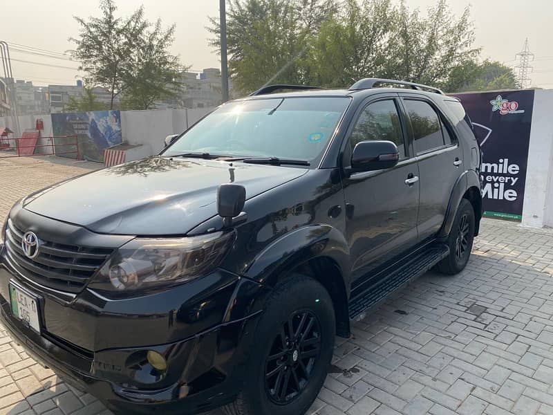 Toyota Fortuner 2013 2