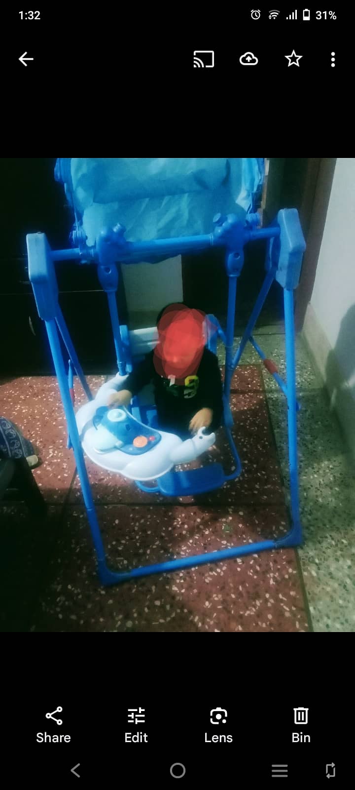 Baby swing 0