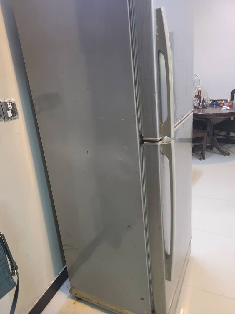 PEL Full Size Double Door Artic Refrigerator 3