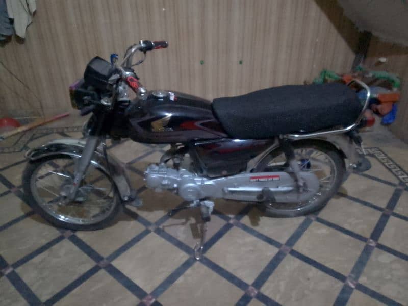 Modified Bike CD 70. 1