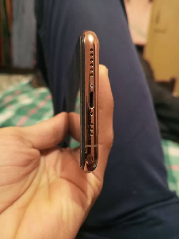 iphone xs non PTA 64gb 3