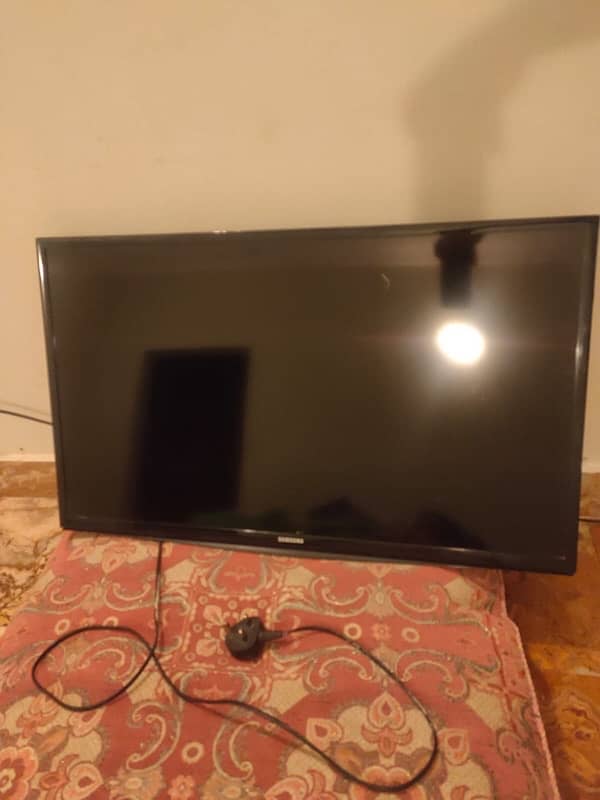 Samsung 32 inch LED 1