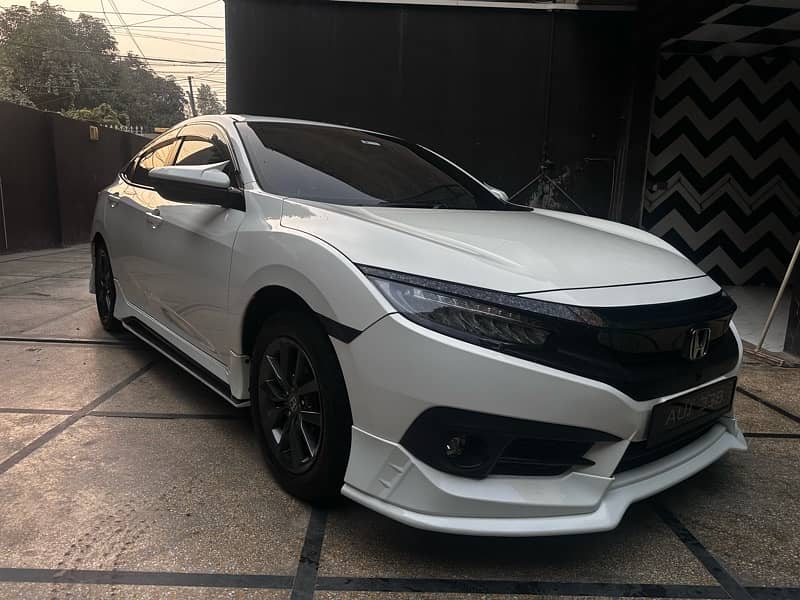 Honda Civic VTi Oriel Prosmatec 2021 1