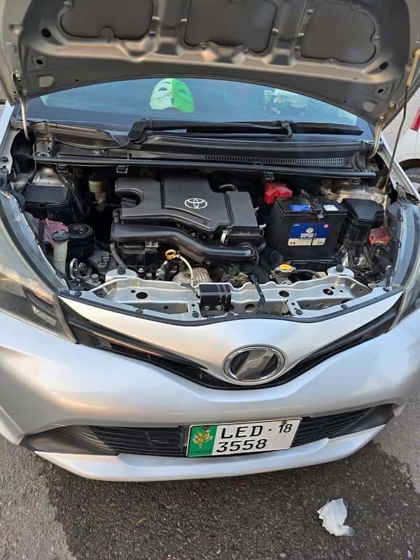 Toyota Vitz 2014 5