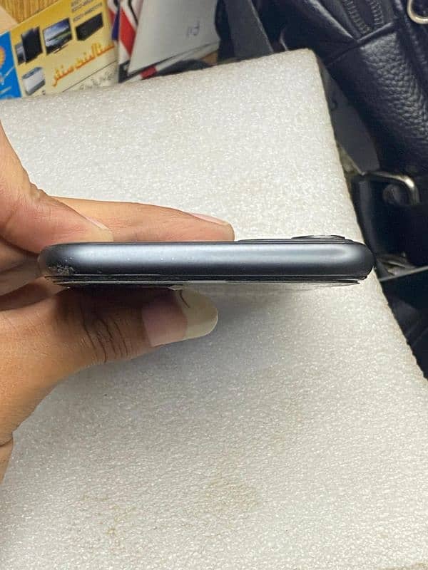 iphone 11 non pta factory unlock 256GB 5