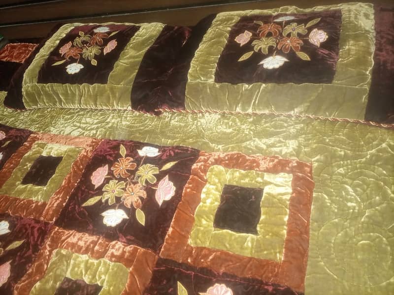 Fancy Bridal Valvet Bed Sheet 0