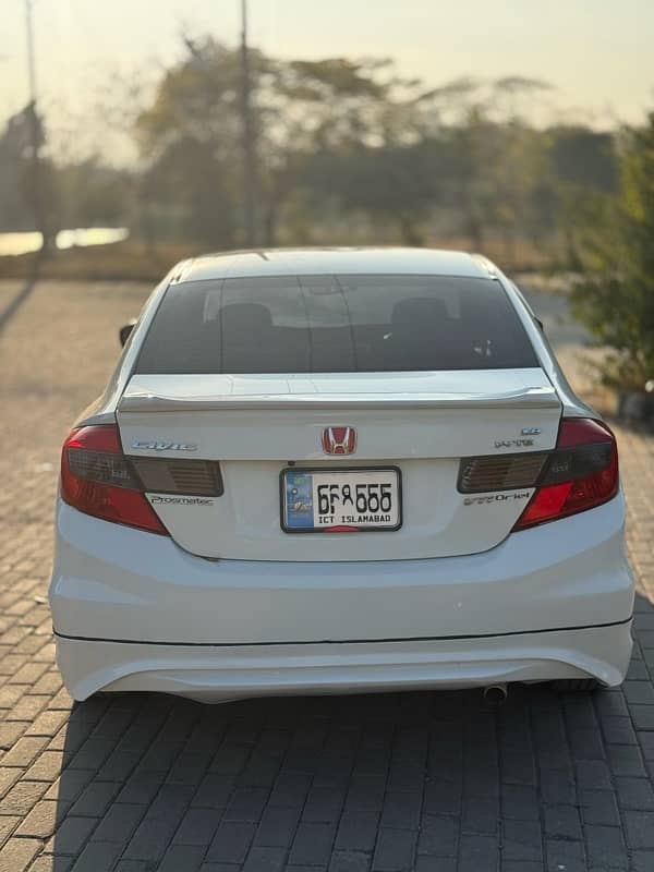 Honda Civic VTi Oriel Prosmatec 2015 UG Full option 6