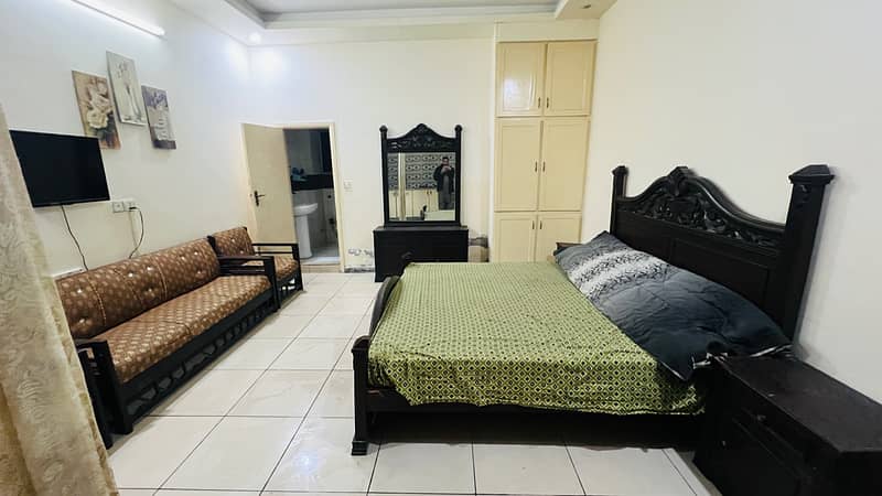 Studio full furnished for rent family Apprtment 0