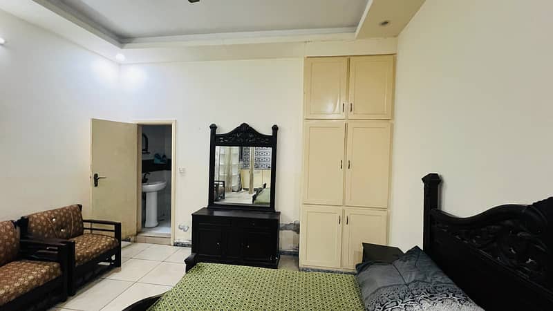 Studio full furnished for rent family Apprtment 1