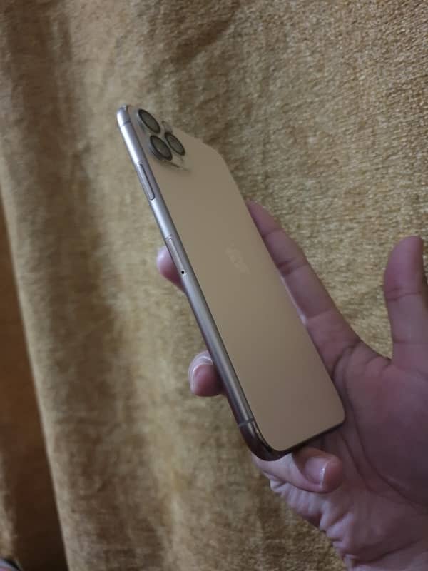 iPhone 11 Pro Max 512Gb Pta Approved 4