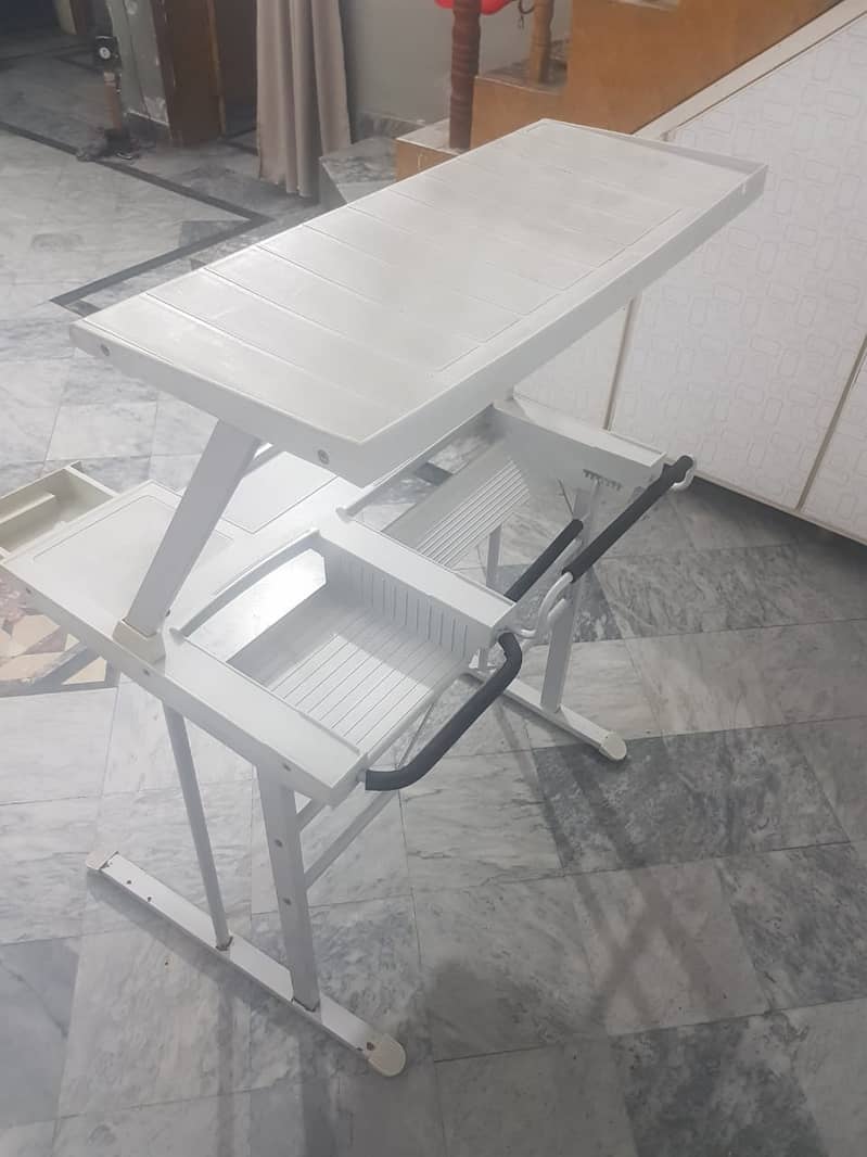 Imported Computer Table – High-Quality Plastic 2