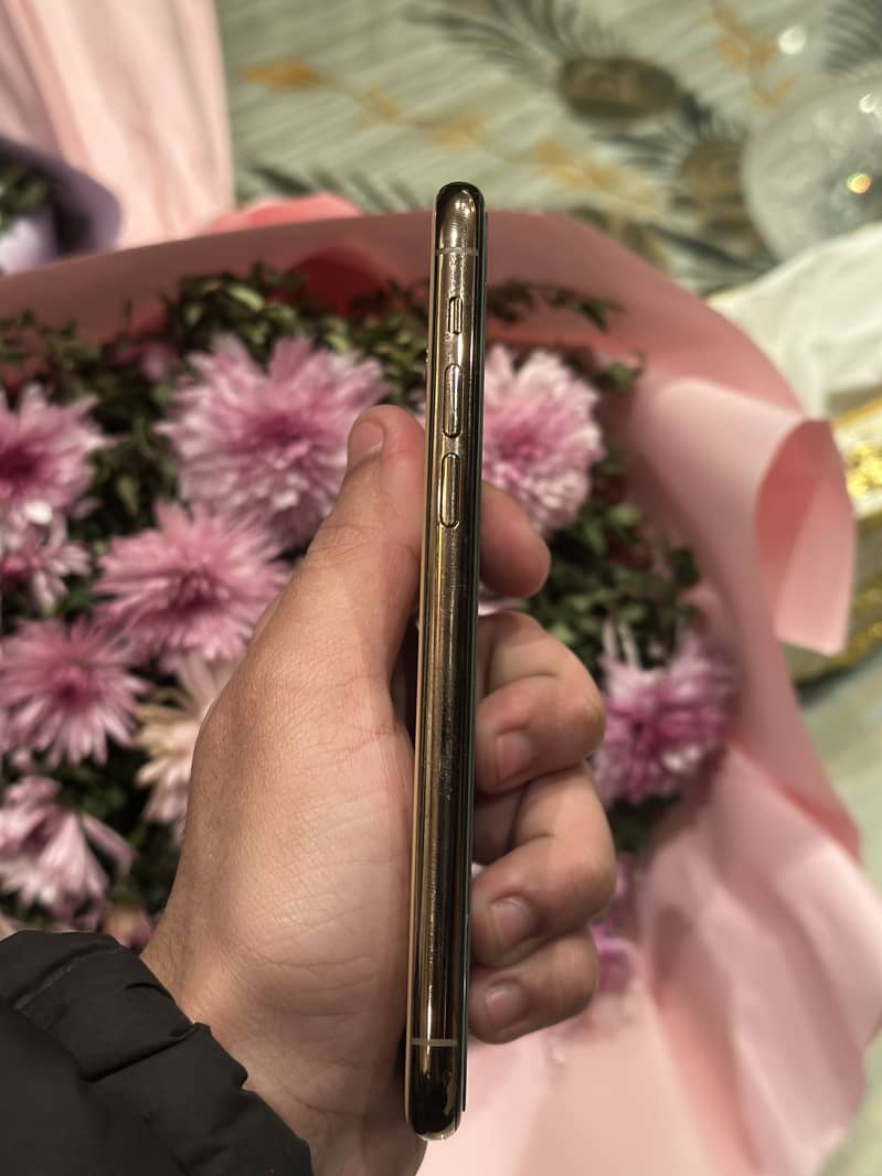 Iphone 11 pro pta approved 3