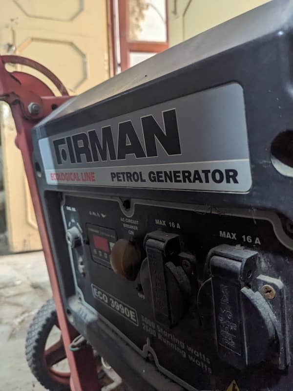 selling used generator condition like new, 3500watt 2