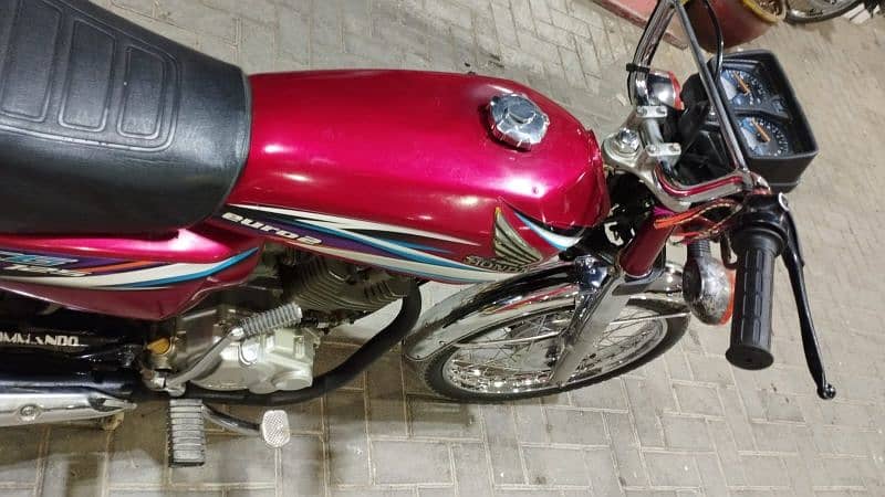 Honda 125 6