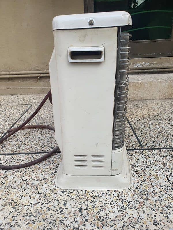 2 Big size Heater new Condition 1